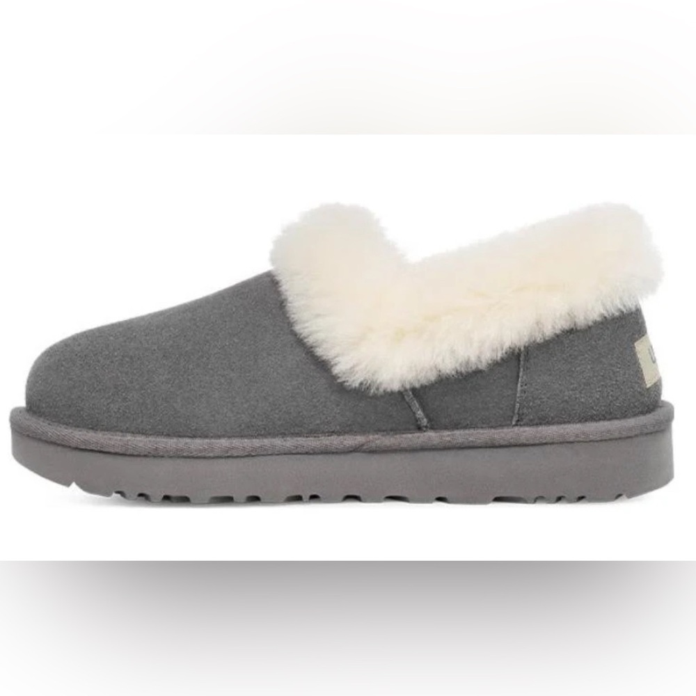 UGG Nita Slip On. Women’s size 11 NIB